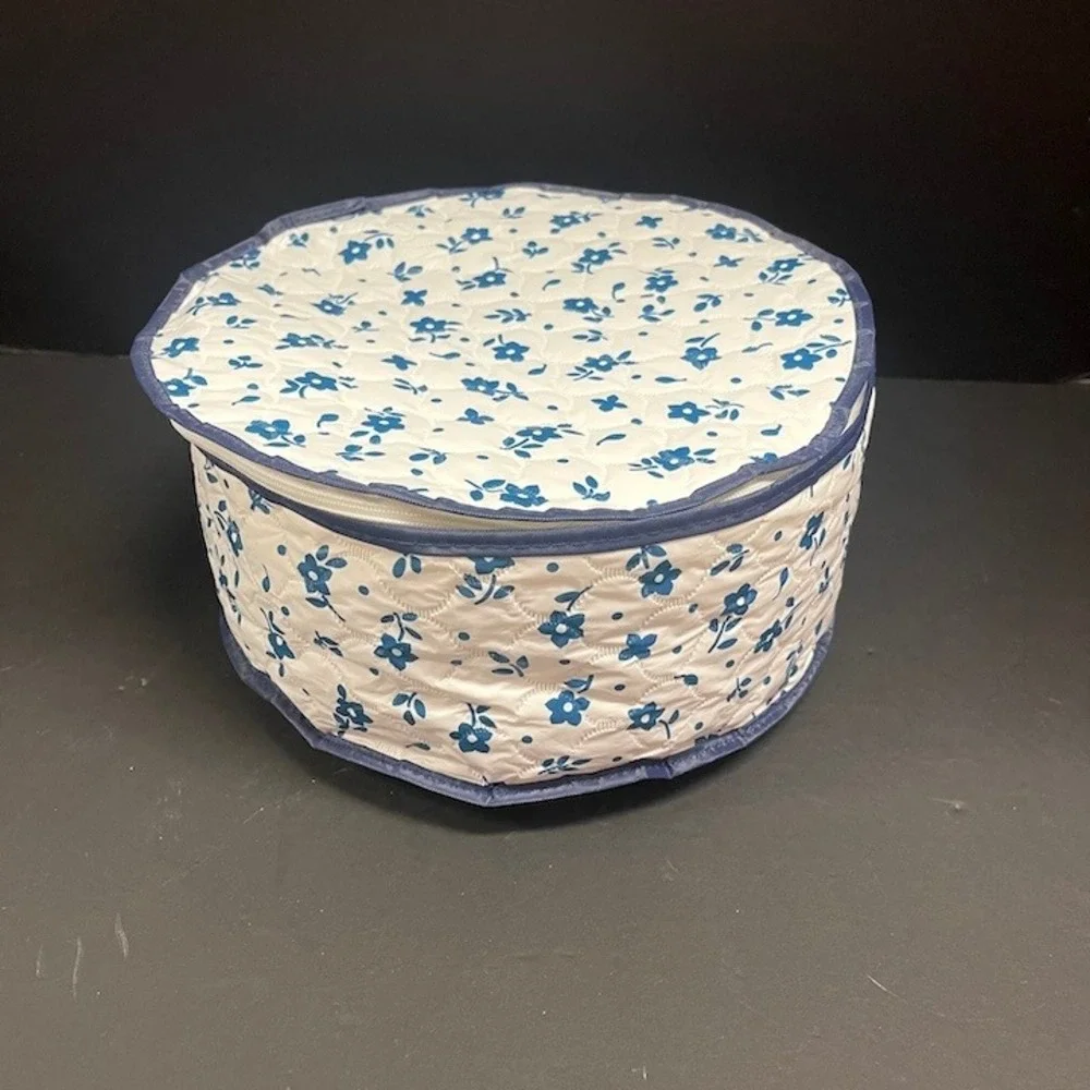 Set of 12‎ Cereal Salad or Soup Bowl Noel by Salem Porcelle Vintage 1980's